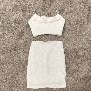 B. Smart White Sequin Crop Top & Skirt Set – Size Small